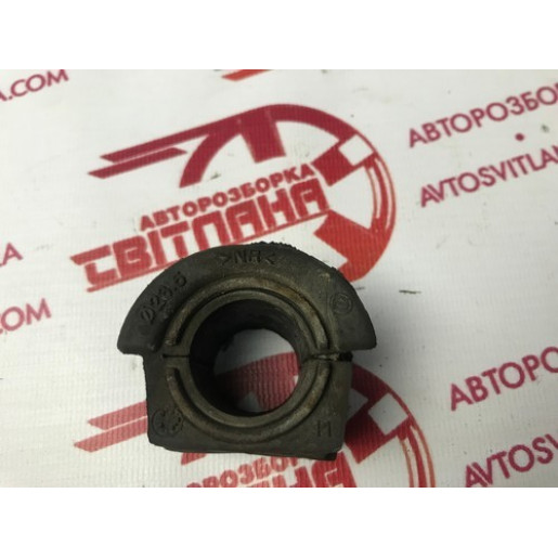 Втулка переднего стабилизатора Fiat Doblo 2006- 46790552